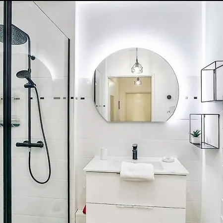 Quiet With Private Parking, Close Subway * Toulouse